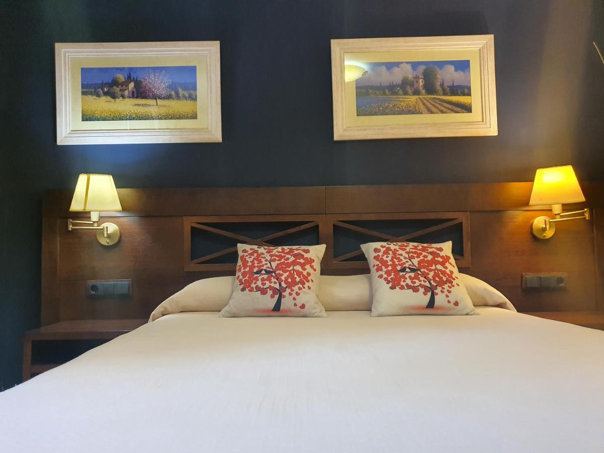 Hotel Masia El Molinete Mora de Rubielos Ngoại thất bức ảnh